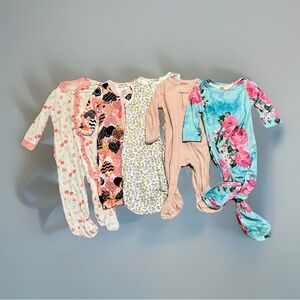 Lot Of 5 Pieces Baby Girl Sleepers Pajamas (0-3months) Pre-owned (#134)